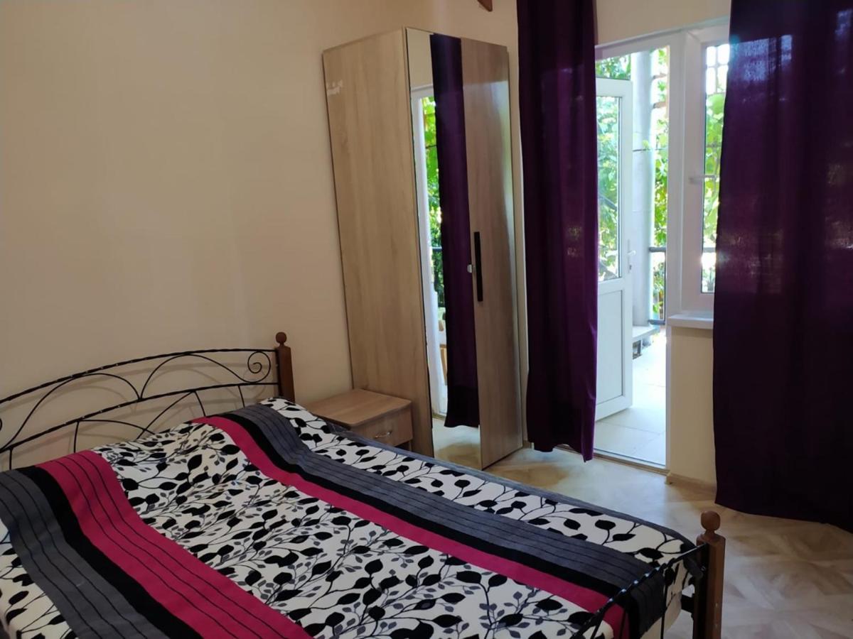 Inzhir Guest House New Athos Екстер'єр фото