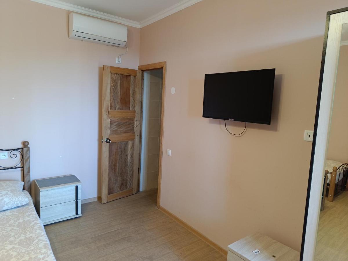 Inzhir Guest House New Athos Екстер'єр фото